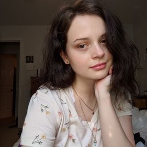 Meet your Posher, Tabitha